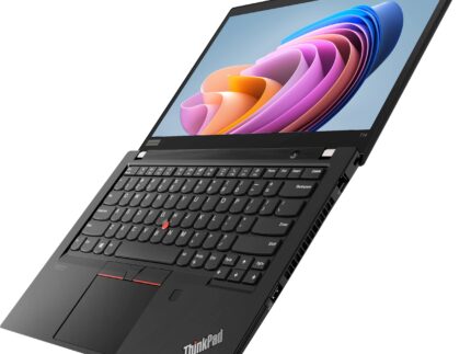 מחשב נייד Lenovo ThinkPad T14 עם מעבד Intel i7 ומסך מגע